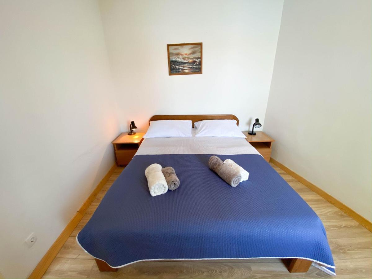 Seaview & Beachfront Apartments Jakov Donji Okrug  Zewnętrze zdjęcie